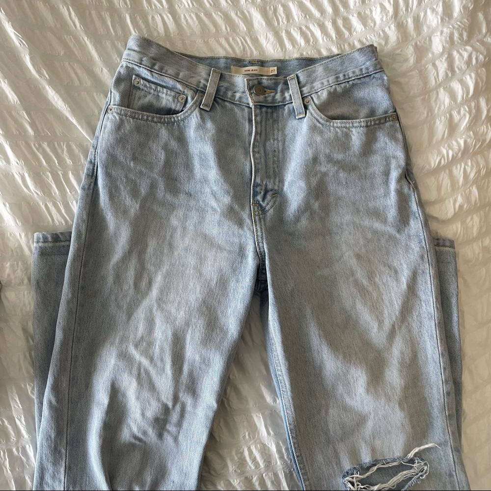 Levi’s Mom Jeans Size 27